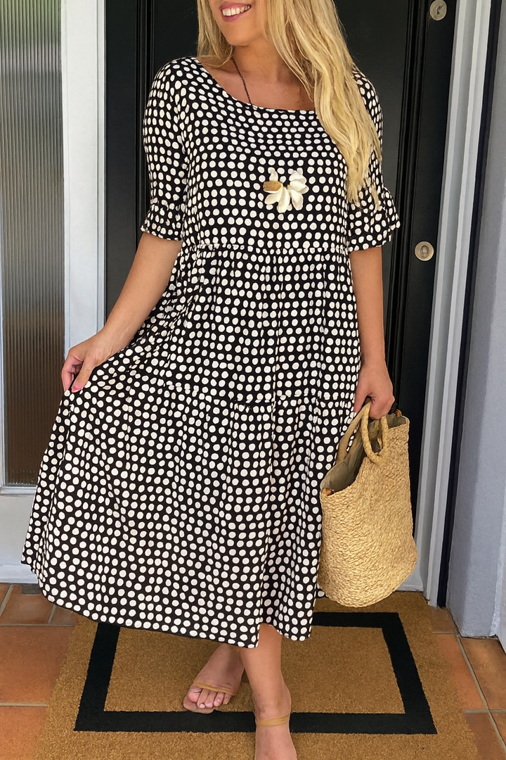 The Iris Elegant Midi Dress