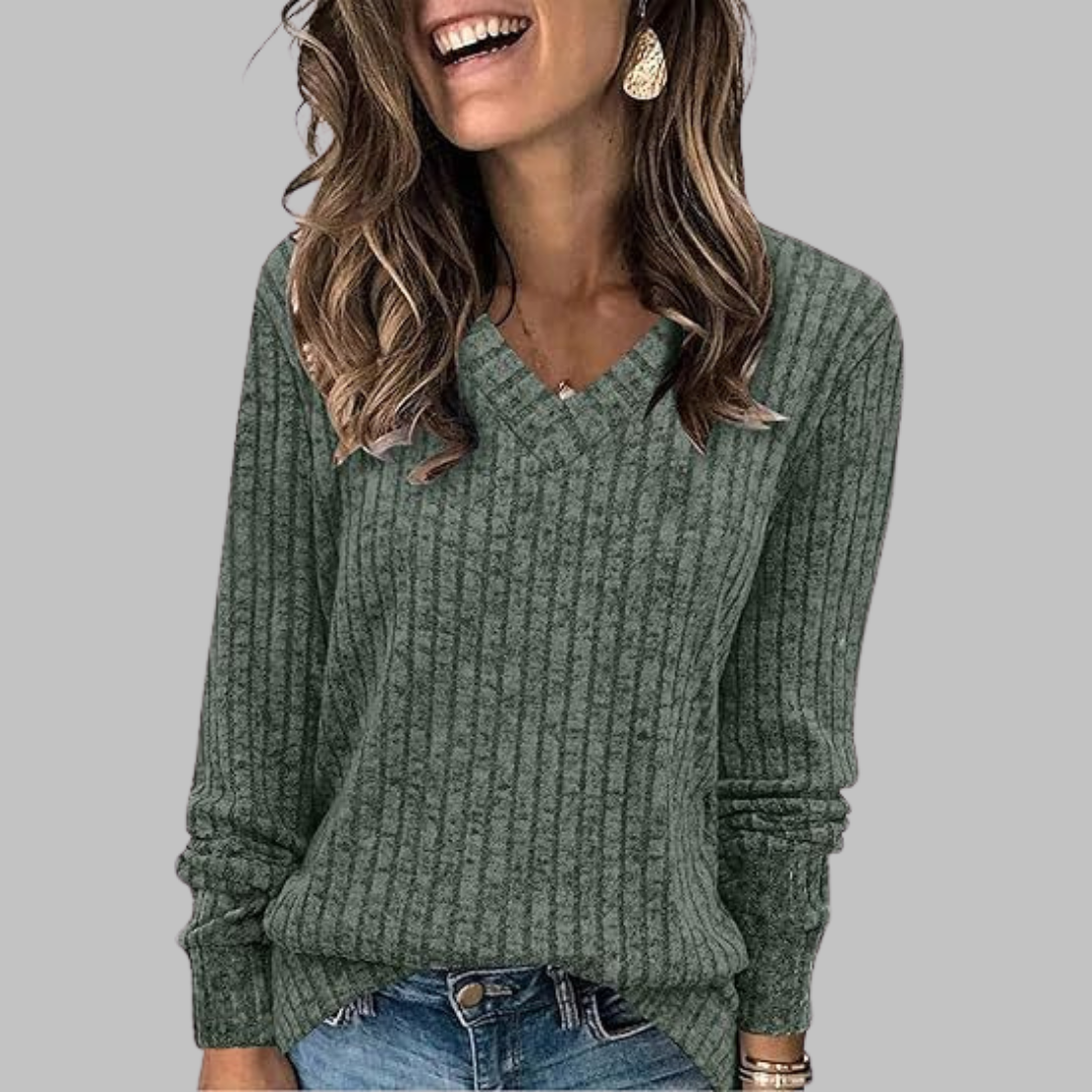 Luca - Comfy V-Neck Long Sleeve Top