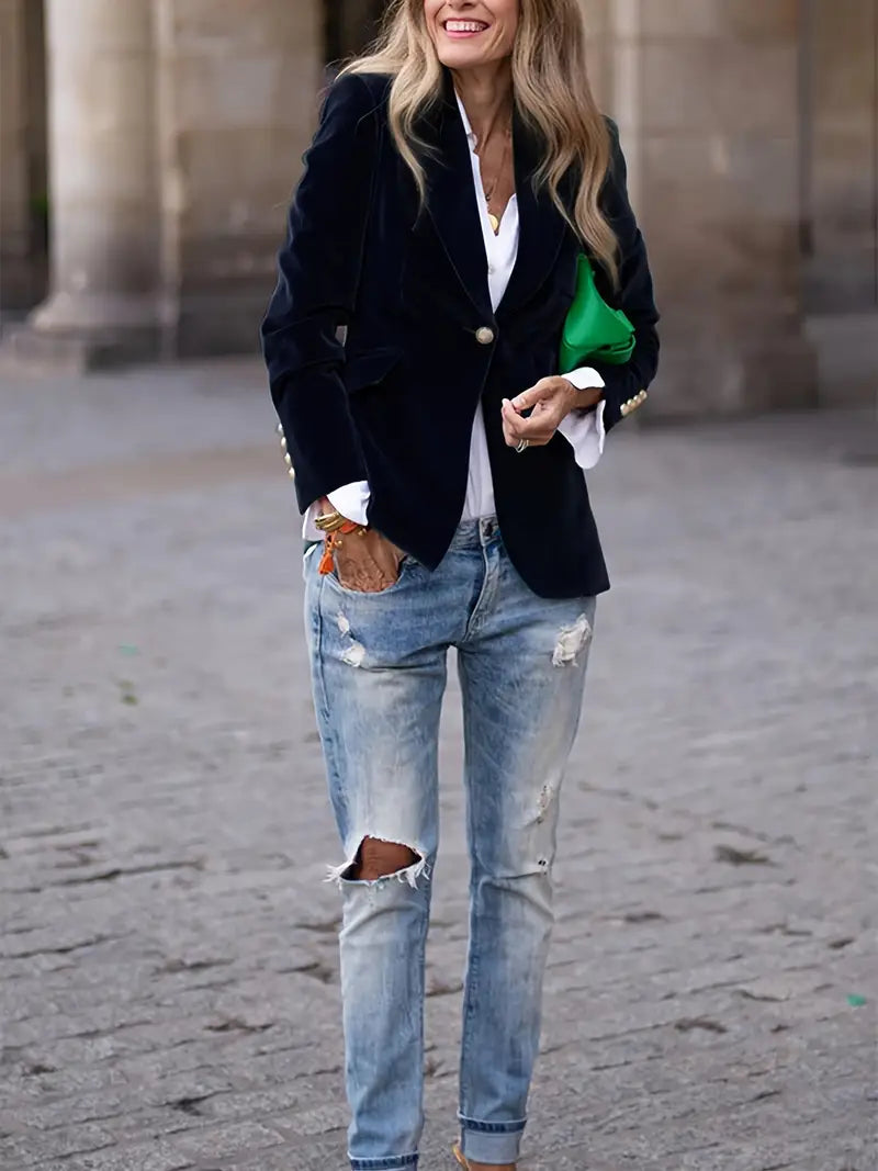 Isla | Elegant Velvet Blazer