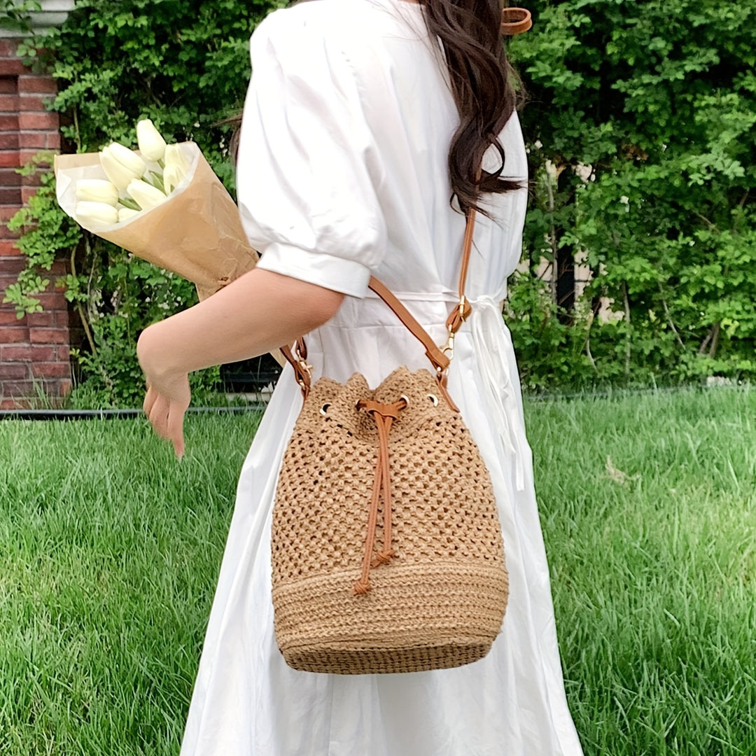 Meadow | Handwoven Straw Bucket Bag